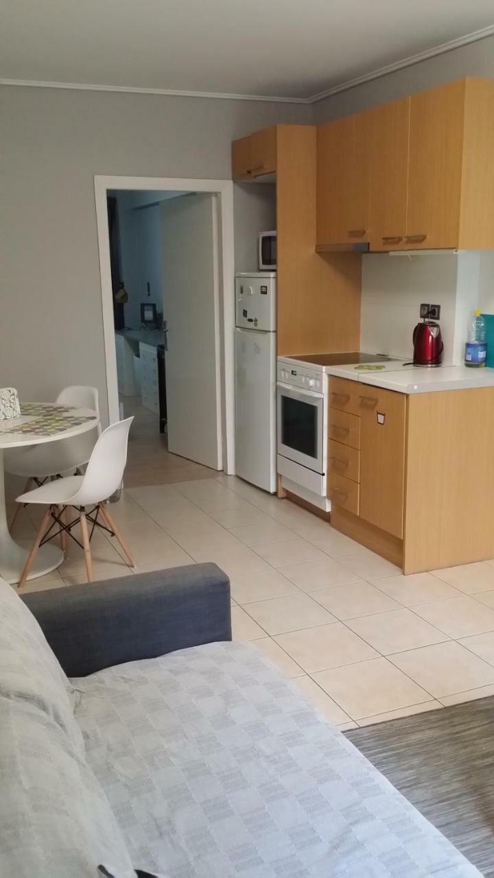 Athenian Apartment With Garden, Near Metro Station Chalandri Nu 3 Exterior photo